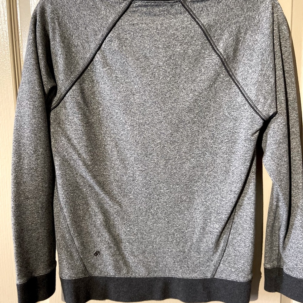 Lululemon sweater